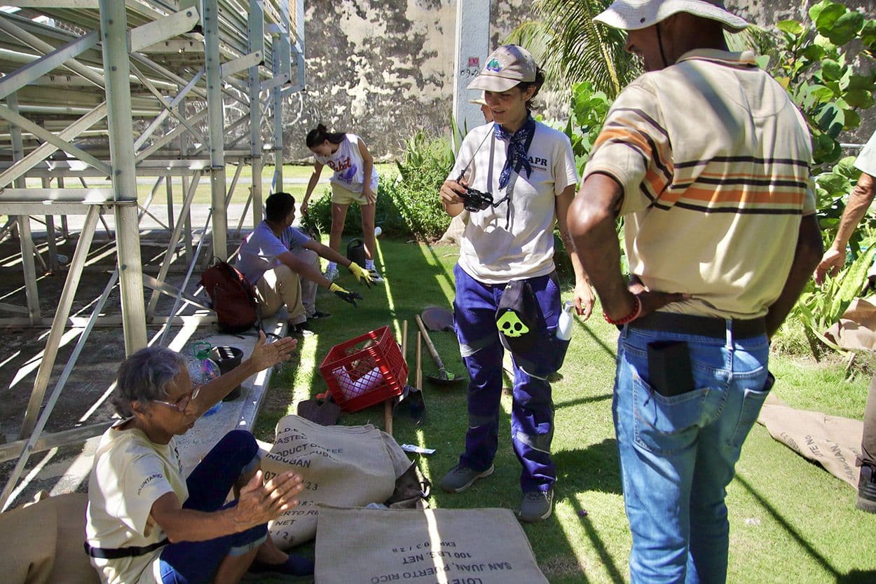 Actividad comunitaria de El Manglar en La Perla — foto 8